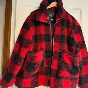 Warm and snuggly Steve Madden, Buffalo plaid extra large zip up jacket